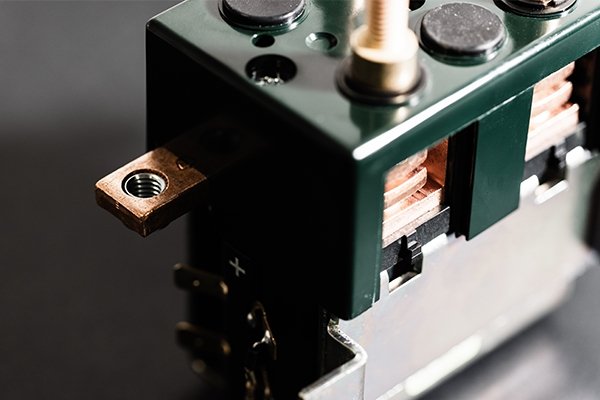 ElectricalComponents-2308-600x400