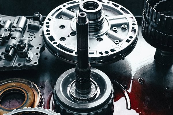 TransmissionParts-HERO-2308-600x400 (1)